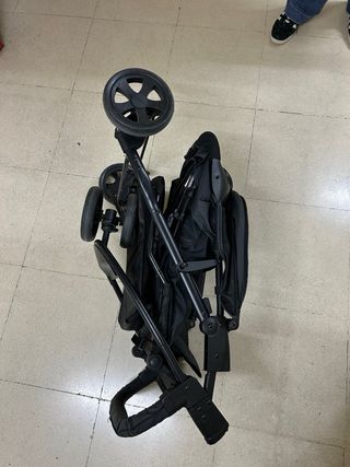 Carrito Hauck Negro - Muy Buen Estado