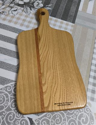 Tagliere in legno di castagno con inserto