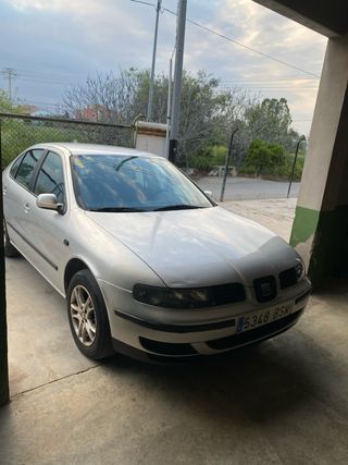 SEAT Leon 2002 Leer descripcion