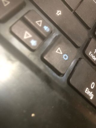 Acer Aspire E5-774 i7 8GB RAM NVIDIA GeForce 940MX