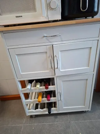 Carro auxiliar cocina botellero microondas