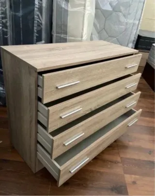 CÓMODA CÓMODA CÓMODA CÓMODA COMODA