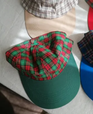 Lote 4 Gorras Escocesas Talla 59
