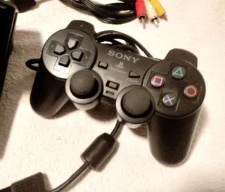 Consola PlayStation 2 Slim Negra + Accesorios