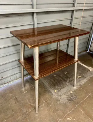 Mesa auxiliar vintage 2 baldas madera y metal