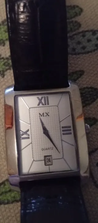 Reloj MX Plata y Negro