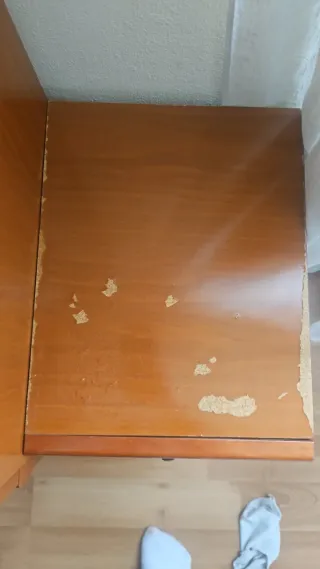 2 Mesitas de noche