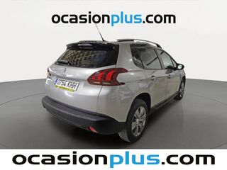 Peugeot 2008 PureTech 82 Style 60 kW (82 CV)