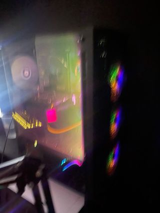 Computer da Gaming con Schermo, Tastiera e Mouse