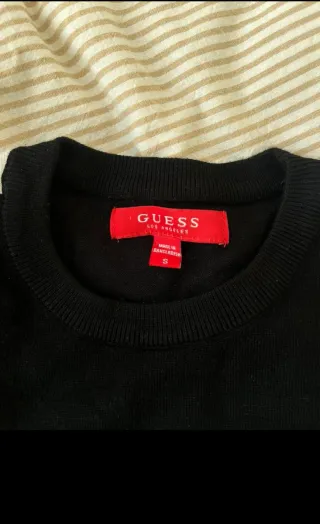 Jersey Guess Negro con Rayas Blancas