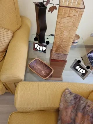 Mesita cristal pata central madera