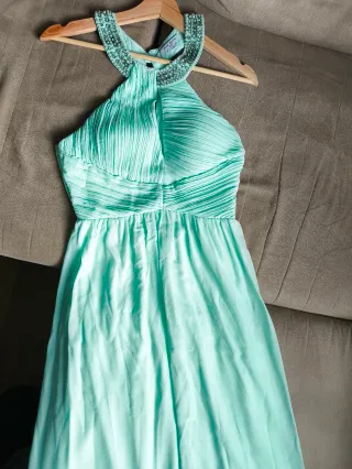 Vestido largo verde aguamarina invitada boda