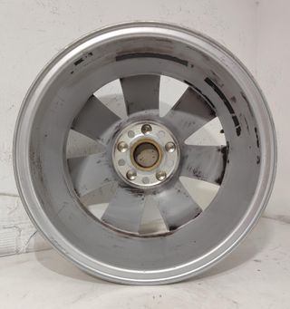 Juego llanta Original Audi Volkswagen Caddy R16