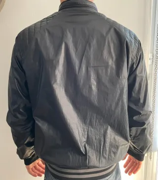 Chaqueta Adidas Negra Talla L - capucha