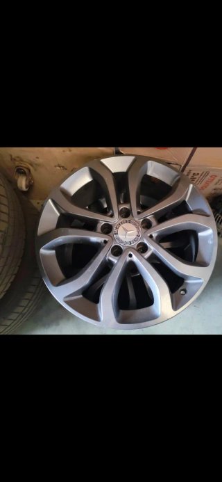 Llantas Mercedes W205 17