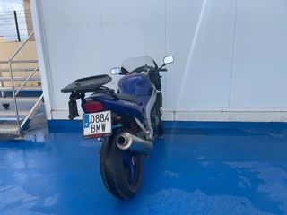 Triumph Sprint ST 955i Moto Deportiva