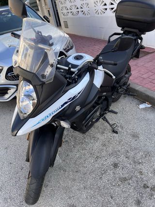 Suzuki V-Strom 650. 2023. 17.900km