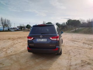 SsangYong Rodius 2016 7 plazas