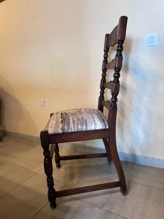 Mesa comedor extensible con 8 sillas de madera