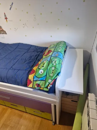 Cama nido juvenil como nueva