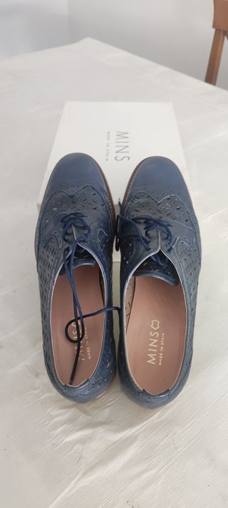 Zapatos Mins mujer calados azul