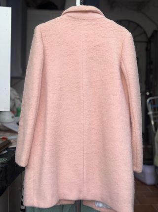 Abrigo rosa claro Pull&Bear talla M