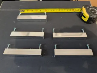5 Tiradores de Aluminio