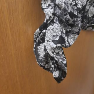 Camicia ZARA donna fantasia floreale nera S