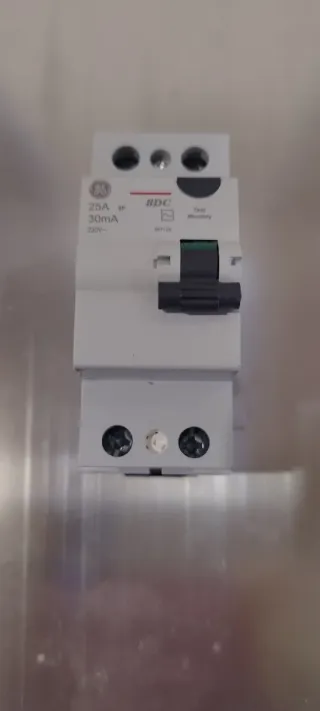 Interruptor Diferencial 25A 30mA GE BDC