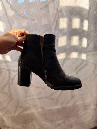 Botines Pikolinos Tacón Negro