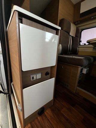 FIAT BENIMAR 4 PLAZAS BEN VAN 115