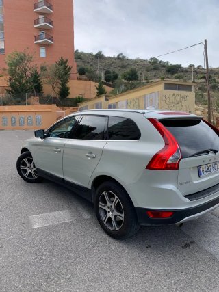 Volvo XC60 2011