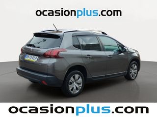Peugeot 2008 BlueHDi 100 Style 73 kW (100 CV)