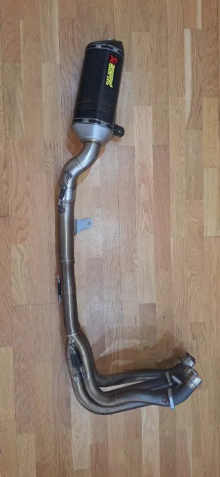 Escape Akrapovic Full Kawasaki Z900