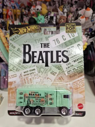 Hot Wheels The Beatles Premium HXD63