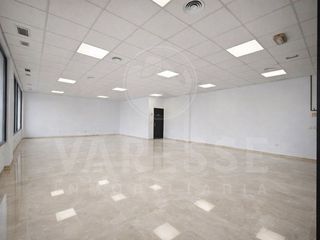 Local comercial en alquiler en Gines