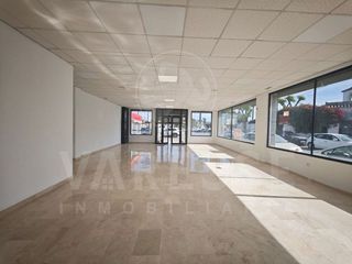 Local comercial en alquiler en Gines