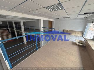 Local comercial en alquiler en Valdepeñas