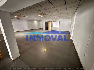 Local comercial en alquiler en Valdepeñas