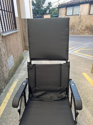 Silla de ruedas (nueva)