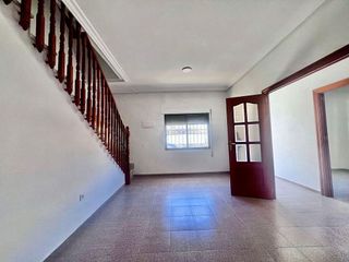 Casa adosada en venta en Zona Pueblo en Pilar de la Horadada