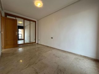 Piso en alquiler en Ciutat de les Arts i les Ciències en Valencia