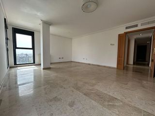 Piso en alquiler en Ciutat de les Arts i les Ciències en Valencia