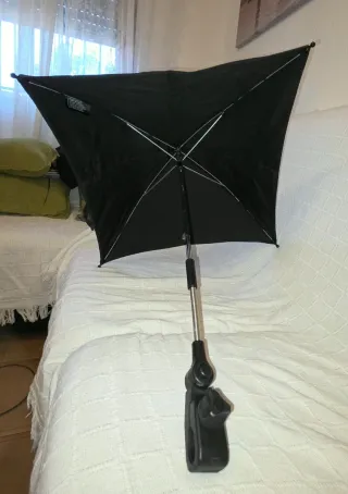Sombrilla para bebé negra