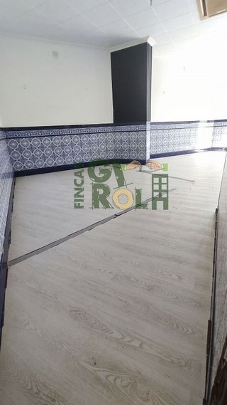 Local comercial en alquiler en Ca n'Oriol en Rubí