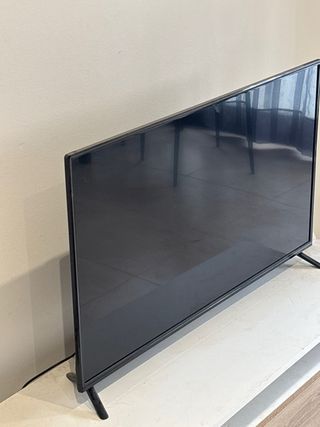 TV Tdsystems 40 HD (No Smart TV)