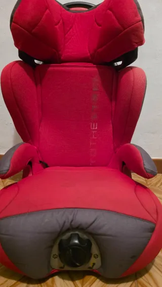 Silla Isofix Jane Roja y Negra 2/3