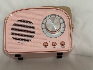 Altavoz Bluetooth retro rosa vintage - como nuevo