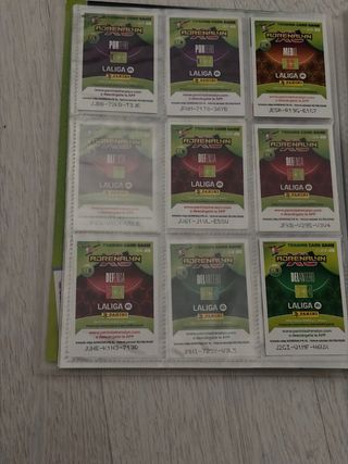 Álbum cromos fútbol Adrenalyn y caja. 2024- 2025