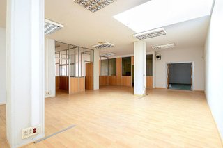 Local comercial en venta en El Llano en Gijón